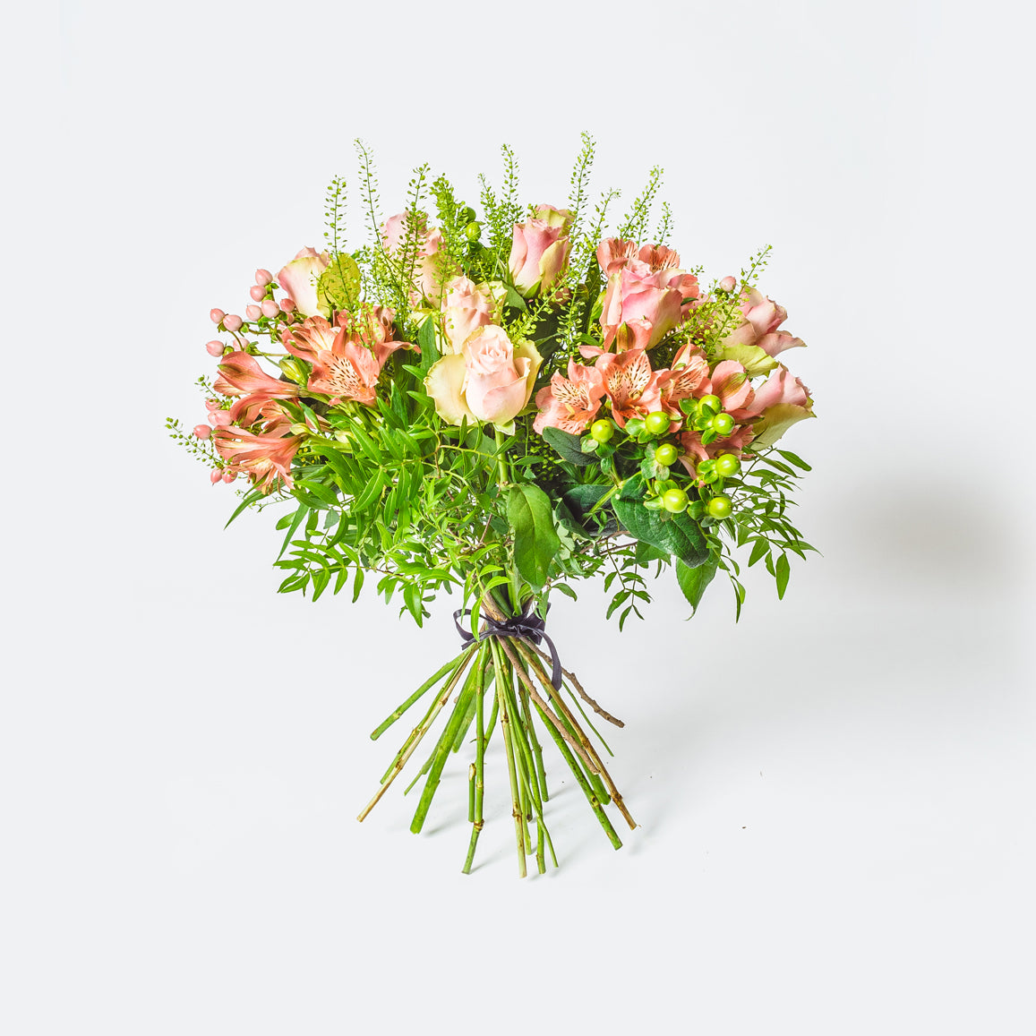 The PEACHES Bouquet | XOXO Florist Aberdeen, Scotland