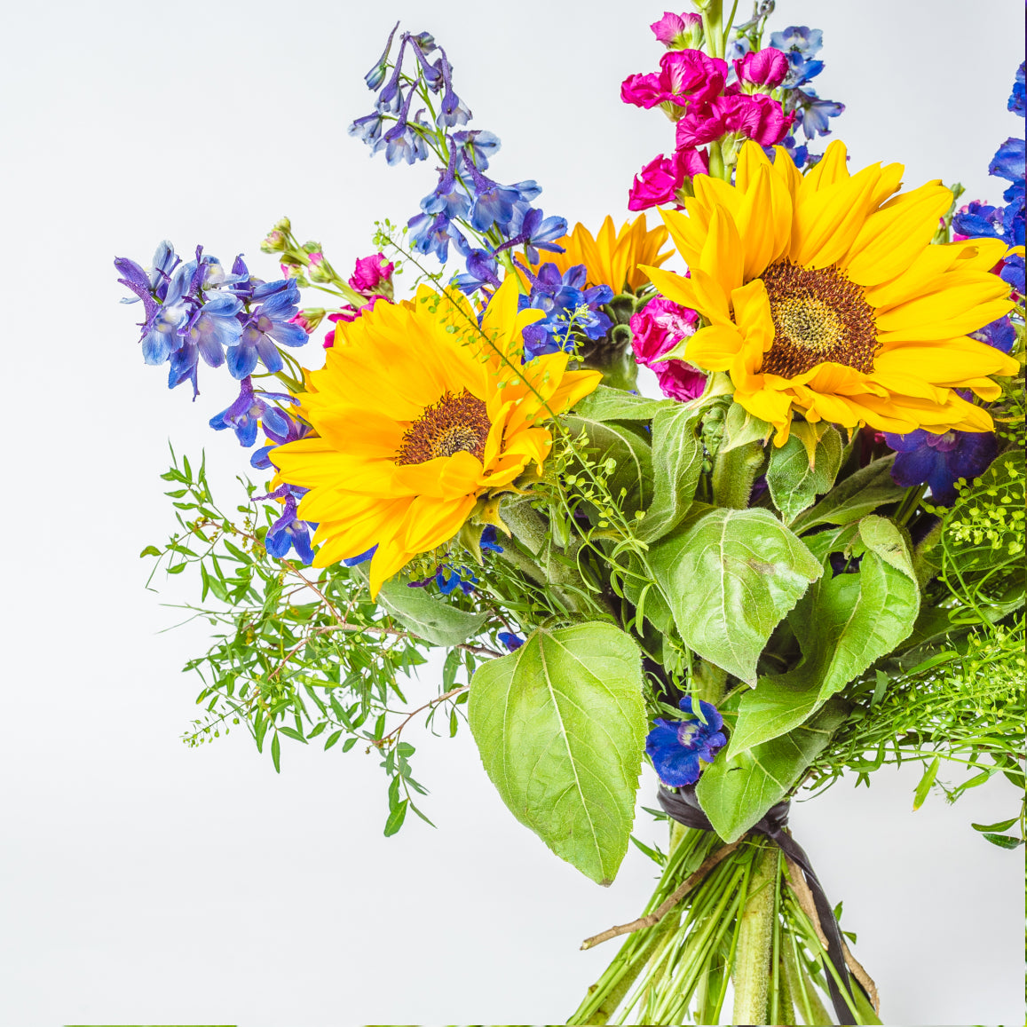 The VALLEY Bouquet | XOXO Florist Aberdeen, Scotland