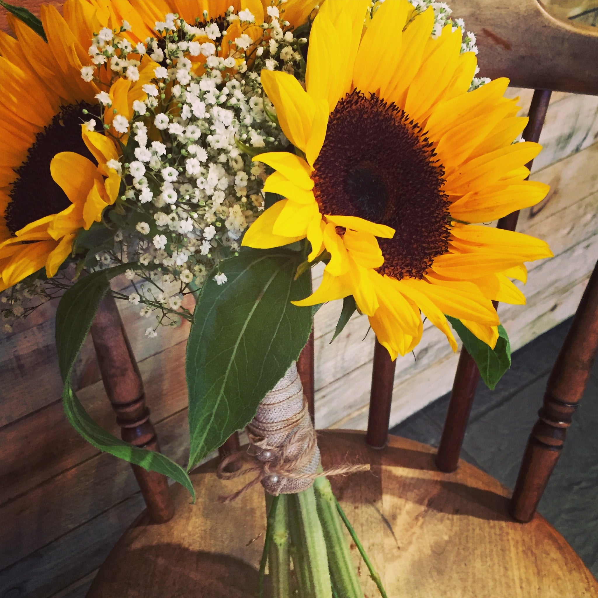 Sunflower Bridal Hand-tied - XOXO Florist Aberdeen